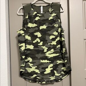 Lululemon Women's Camo Active Tank Top
